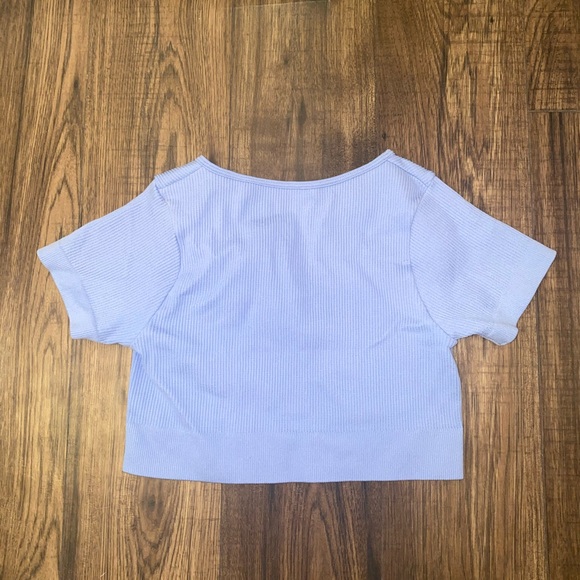 Light blue Croptop - Picture 2 of 3